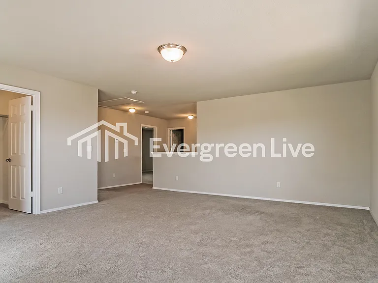 2807 Sebright Ave — Photo 9