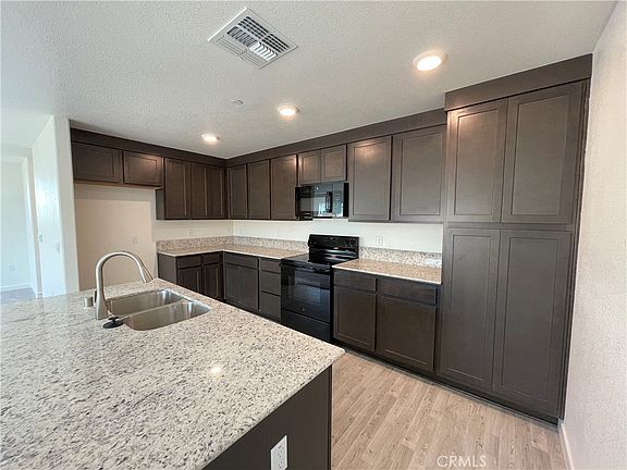 2nd image of 725 Stone Ridge West Ave