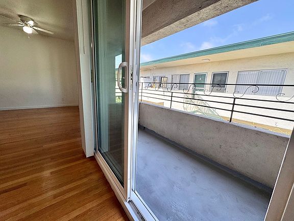 5th image of 3345 Mentone Ave APT 5