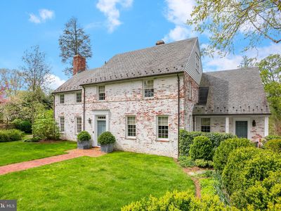 2824 Chain Bridge Rd NW, Washington, DC, 20016