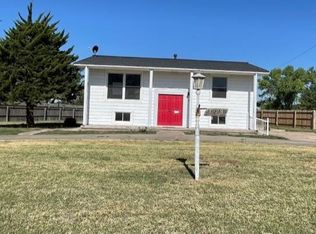 1228 Sunset Ave, Liberal, KS 67901