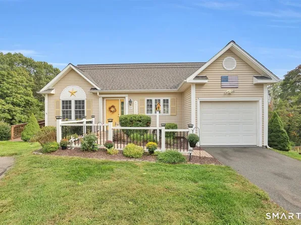 17 Ginger Circle #17, Portland, CT 06480