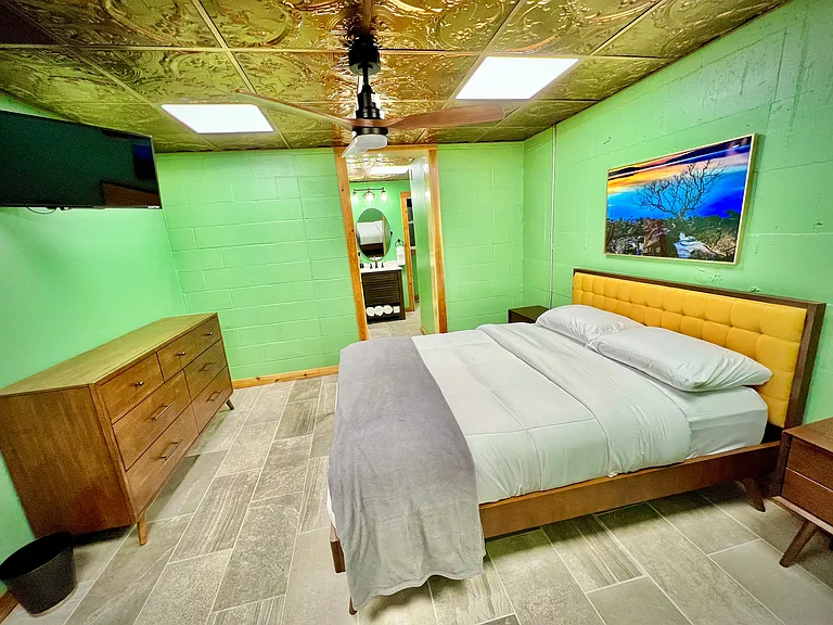 111 Exchange Pl — Photo 36