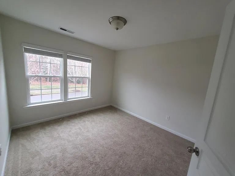 1021 Ileagnes Rd — Photo 38