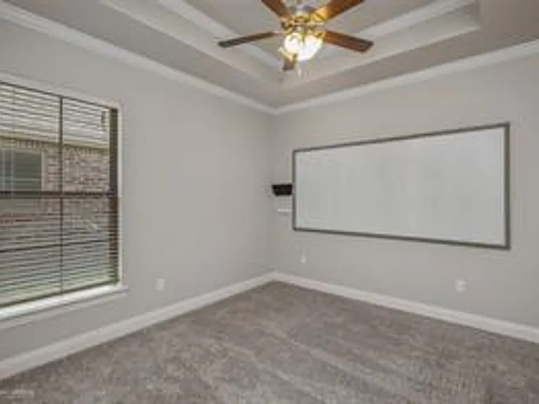 307 Ansley Cir — Photo 17