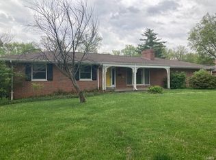 2412 Pebble Beach Dr, Saint Louis, MO