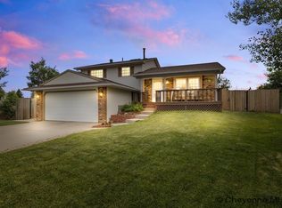 4218 El Camino Dr, Cheyenne, WY 82001