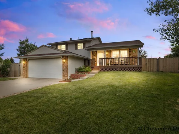 4218 El Camino Dr, Cheyenne, WY 82001