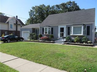 77 Coolidge Ave, Parlin, NJ 08859