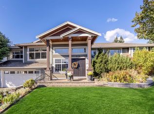 2245 Gale Ave, Coquitlam, BC V3K 2Z1