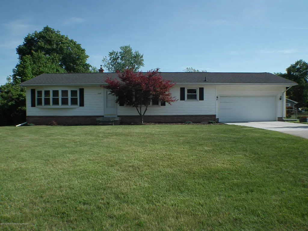 7425 Williamsburg Rd photo 1
