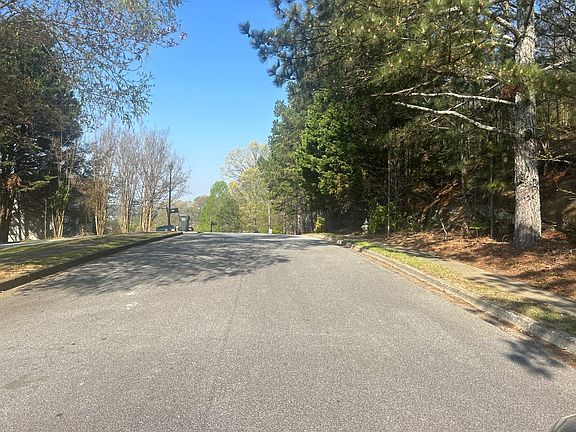 4th image of 420 Georgian Hills Dr