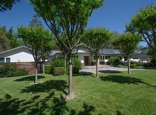 12805 Henno Rd, Glen Ellen, CA 95442