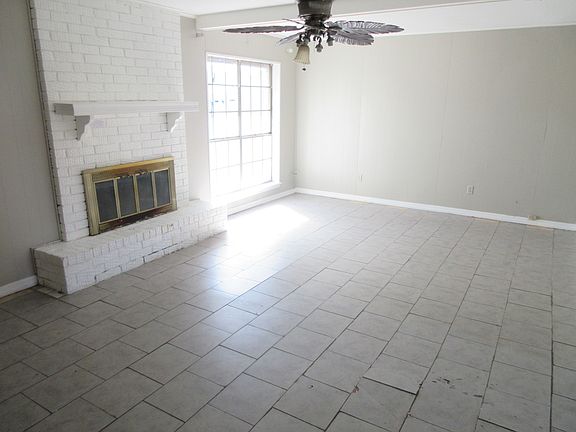 4th image of 7215 Marseille Dr