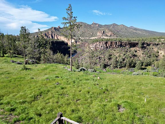 2nd image of 10700 NE Canyons Ranch Dr