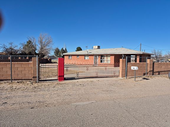 2nd image of 205 Alargo Dr