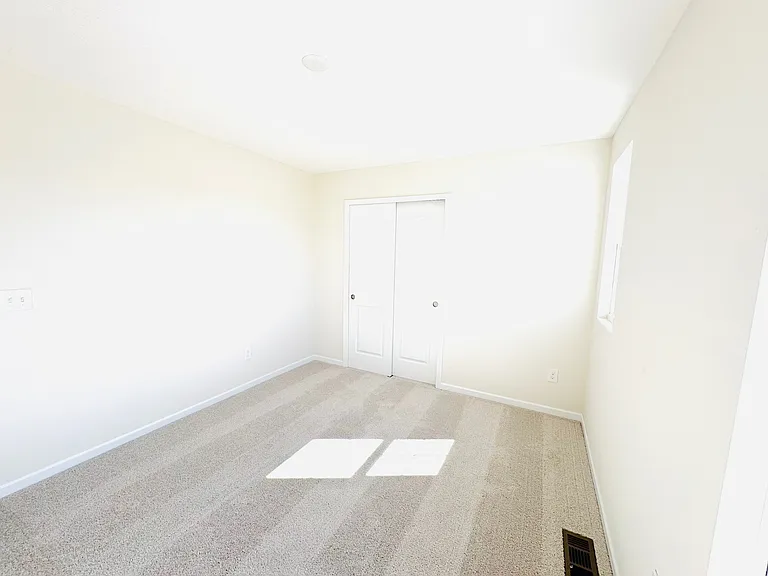 514 Penwell Dr — Photo 16