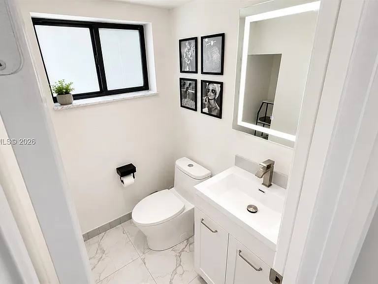 17790 SW 110th Ct — Photo 6