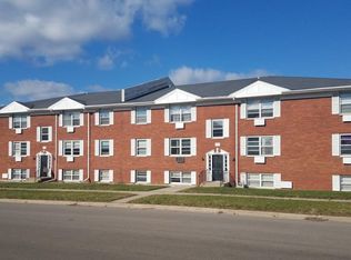 2408 Eastmoreland Ave APT 2C, Rockford, IL 61108