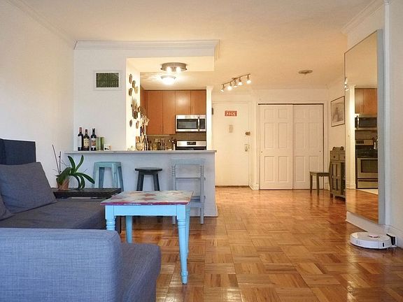 5th image of 37-31 73rd St #6U