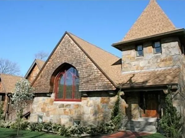 157 Beale St APT 6, Quincy, MA 02170