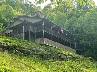 165 Thomasville Ln, Gerton, NC 28735