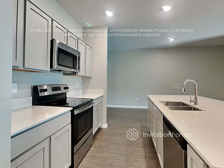 925 Caitlin Loop — Photo 5