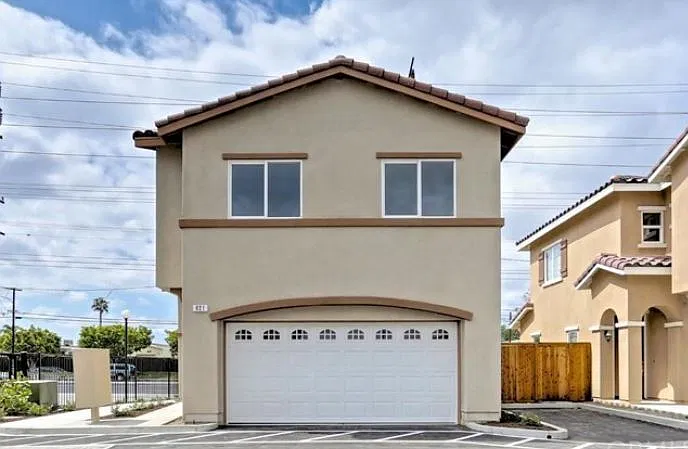 3 bed, 1600 sqft, $1,400 — Photo 4