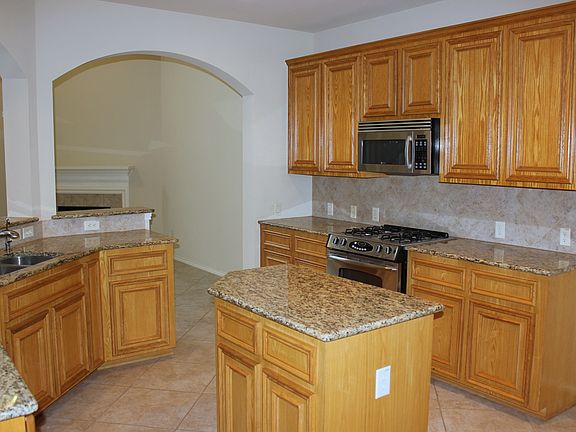 5th image of 2206 Cambridge Shores Ln
