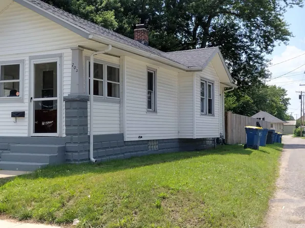 203 Reddick St, Mishawaka, IN 46544