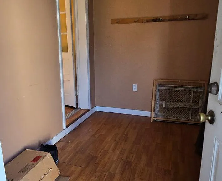 1272 Boiling Springs Rd — Photo 5