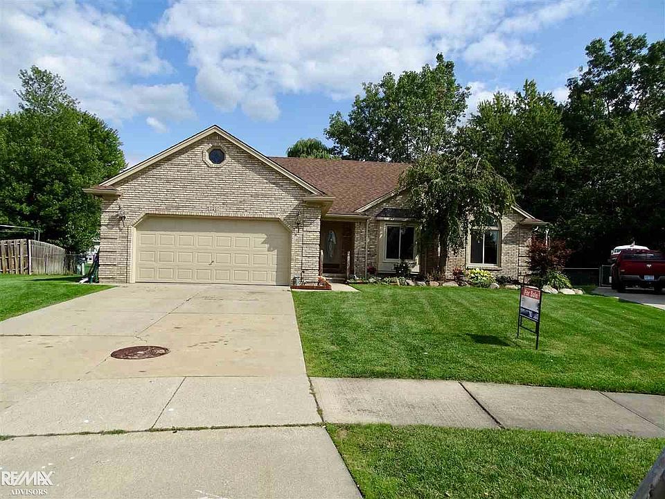 1st image of 51210 Skyler Dr