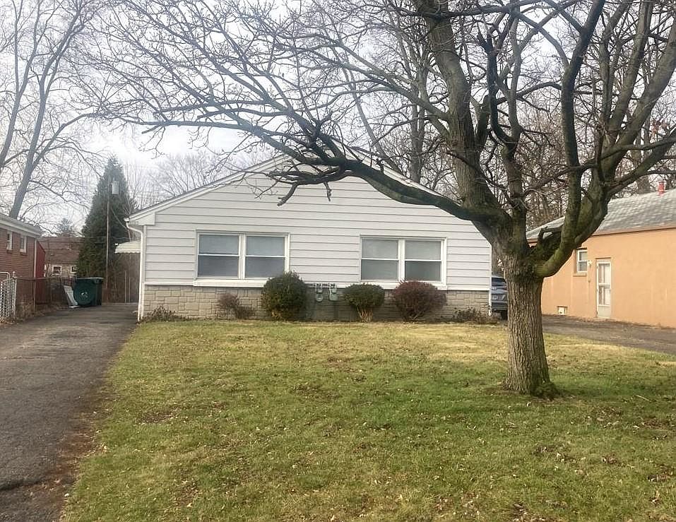 3137 Maize Rd, Columbus, OH 43224 Zillow