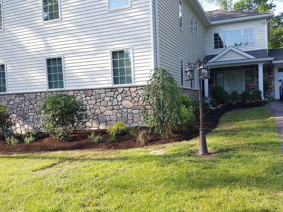 1st image of 42 Andrea Ln