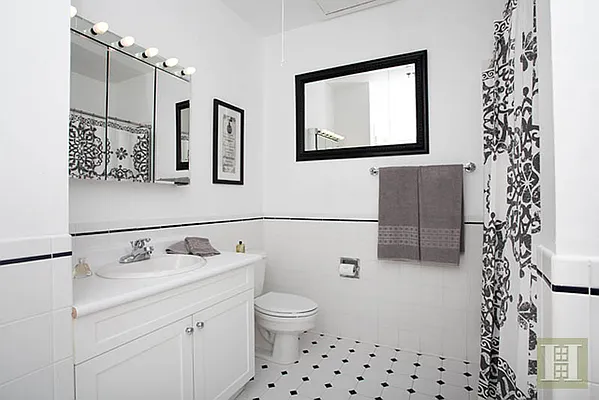 Sold by Halstead Property | media 6