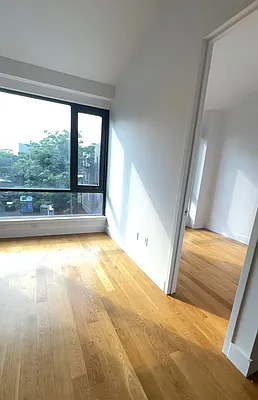 Rented by Nooklyn NYC LLC | media 20