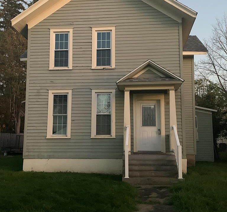 1st image of 262 Caldwell Ave