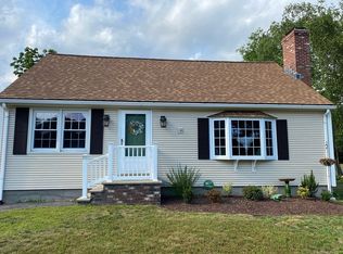 51 Roosevelt St, Seekonk, MA 02771