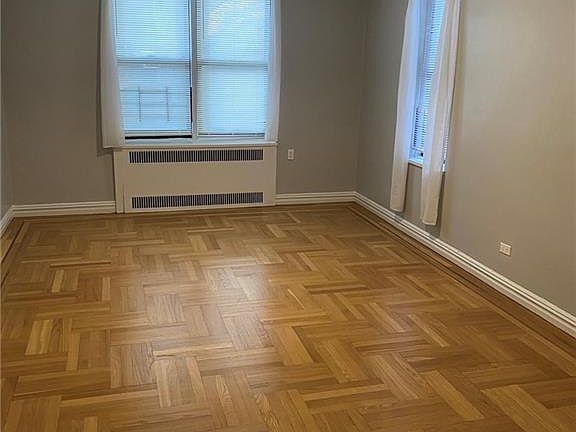 3rd image of 210 Martine Ave APT 1G