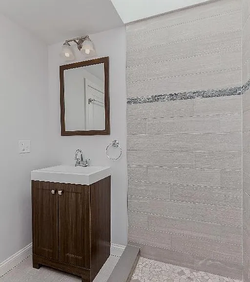 998 Tremont St #2X — Photo 5