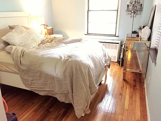 Rented by Joe Gotham LTD | media 23