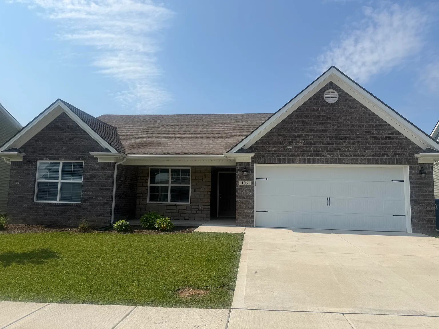 3 bed, 2.0 bath, $2,200 — Photo 1
