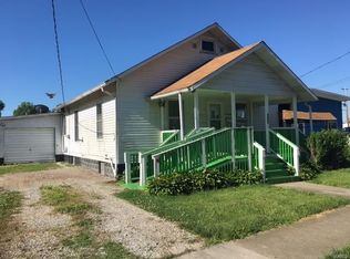 213 Rice St, Carlinville, IL 62626