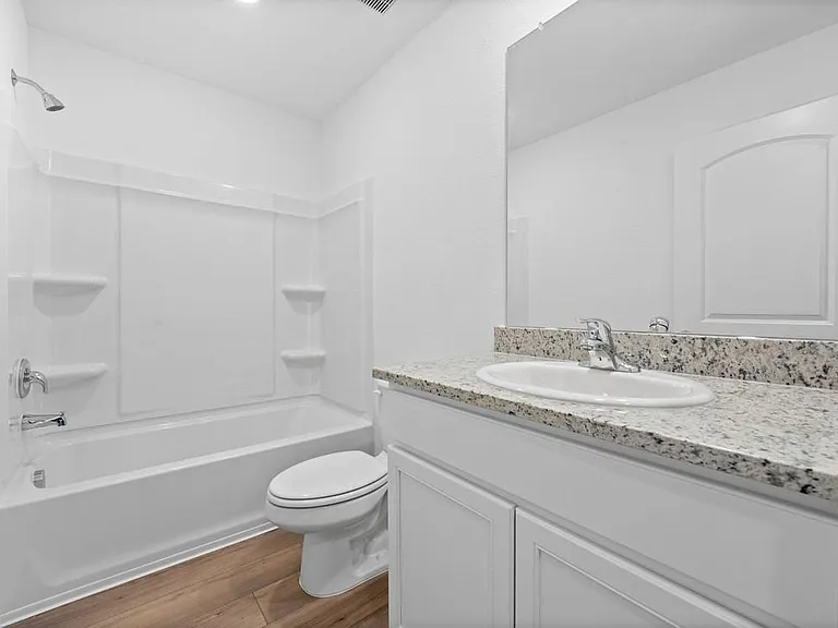 120 Morrison Dr — Photo 7