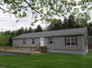 1052 Township Line Rd, Wellsville, OH 43968
