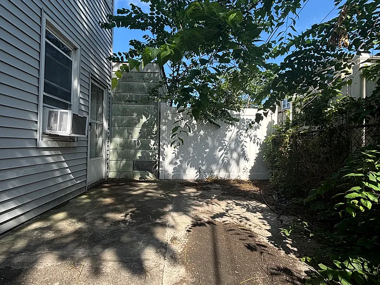 Private Back Patio Area