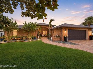 560 Sawgrass Cir, Melbourne, FL 32940