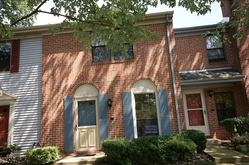 1st image of 114 Pear Tree Ln #152
