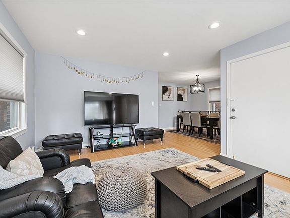 4th image of 5224 N Virginia Ave APT 1