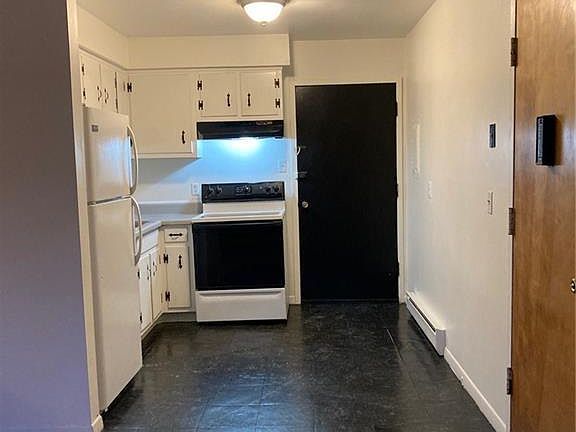 4th image of 41 Briarwood Ln APT A